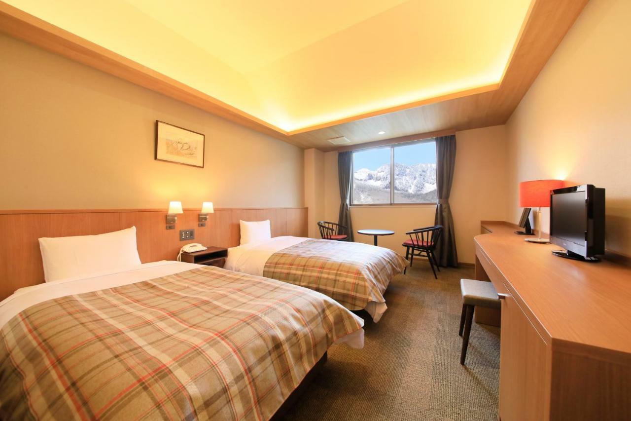 מטסומוטו Taishoike Hotel מראה חיצוני תמונה